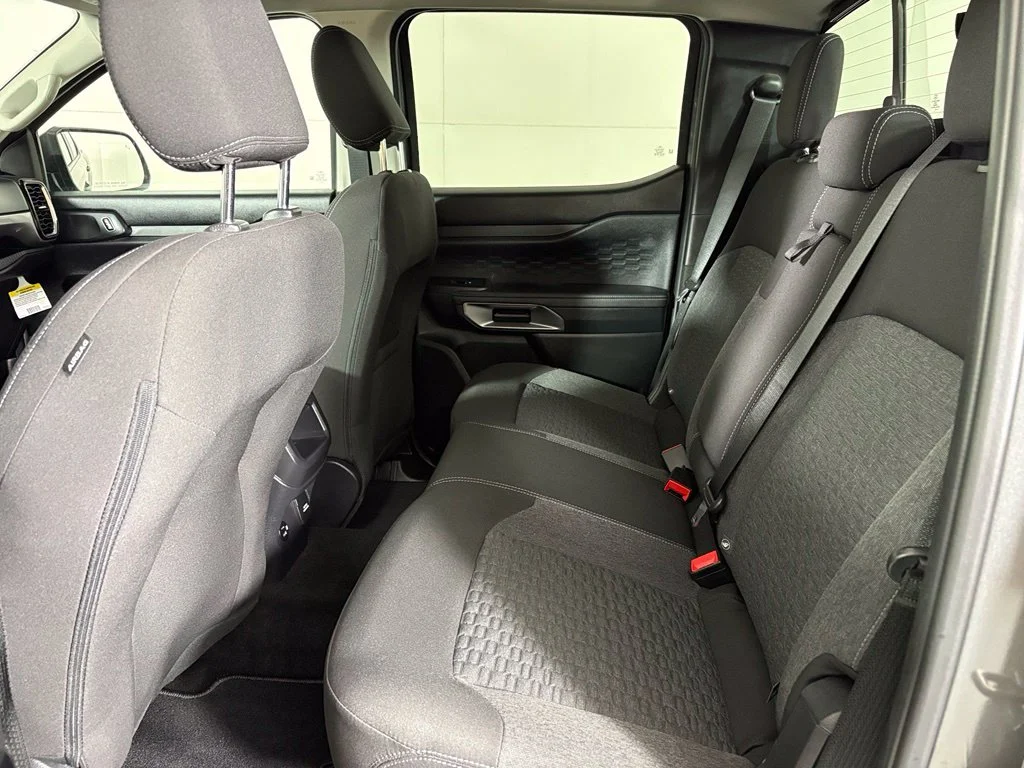 Used 2025 Gray Ford XLT image 36