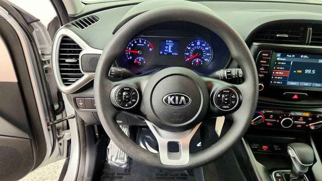 Used 2021 Sparkling Silver Kia LX IVT image 13
