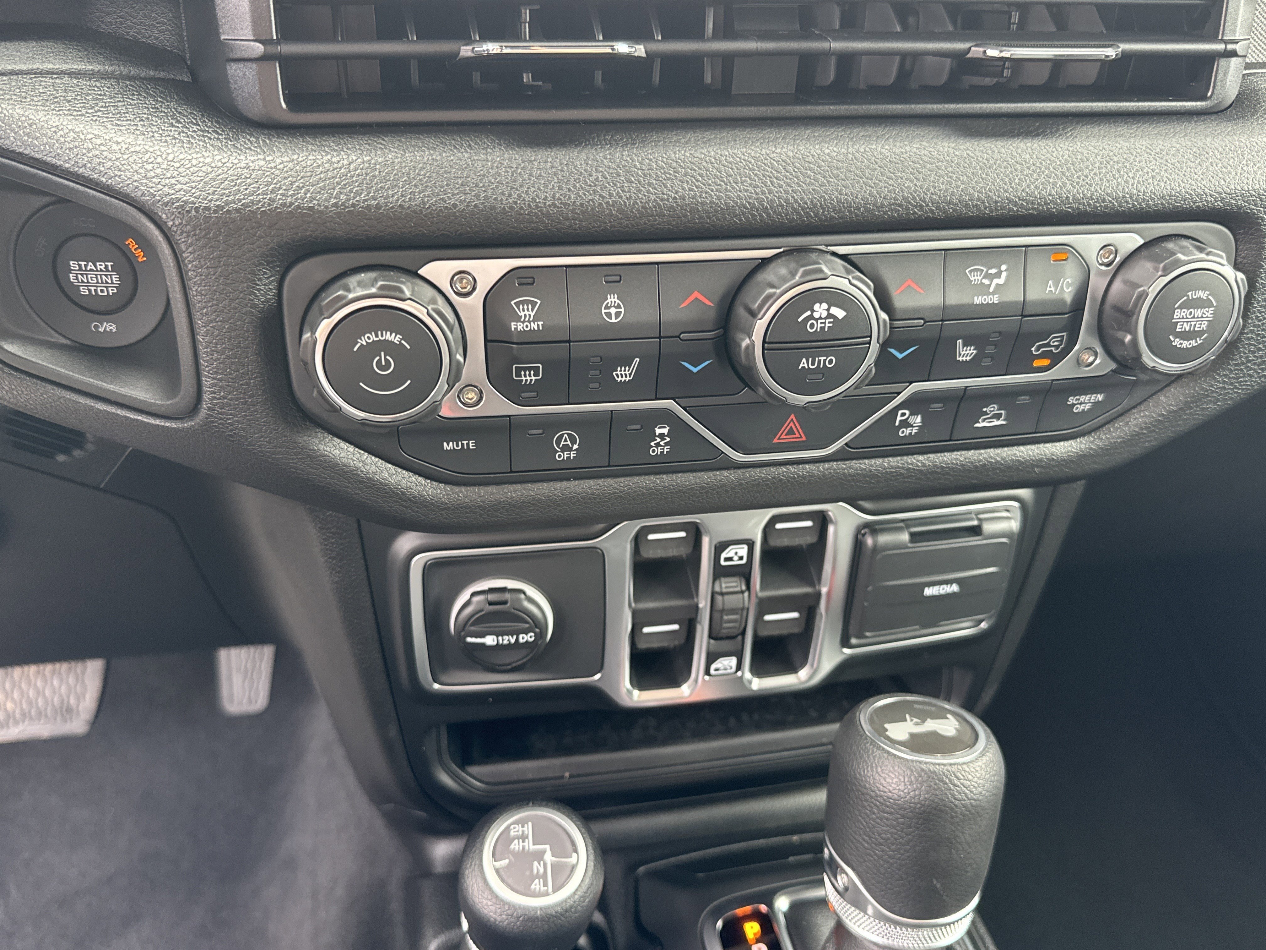 New 2026 41 Jeep Sport S image 35