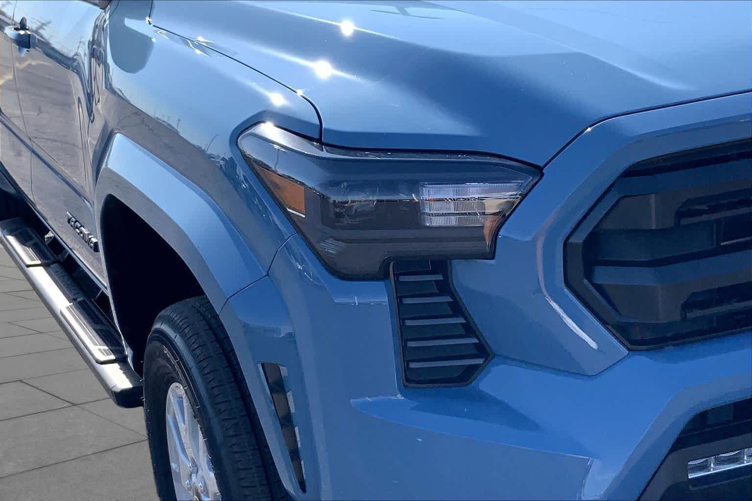 New 2026 Heritage Blue Toyota SR5 image 13