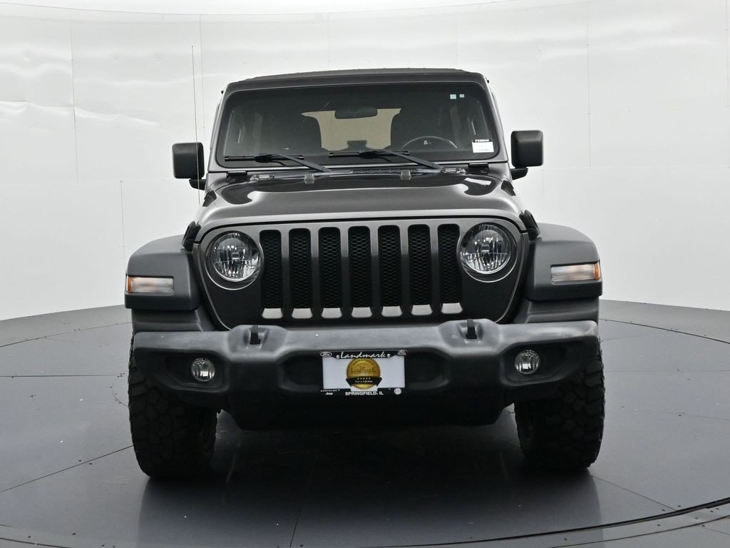 Used 2018 Crystal Metallic Jeep Unlimited Sport S image 3