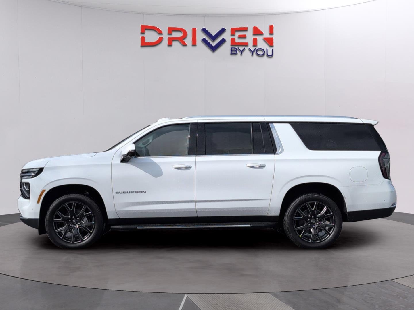 2026 Chevrolet Suburban LT - Photo 2