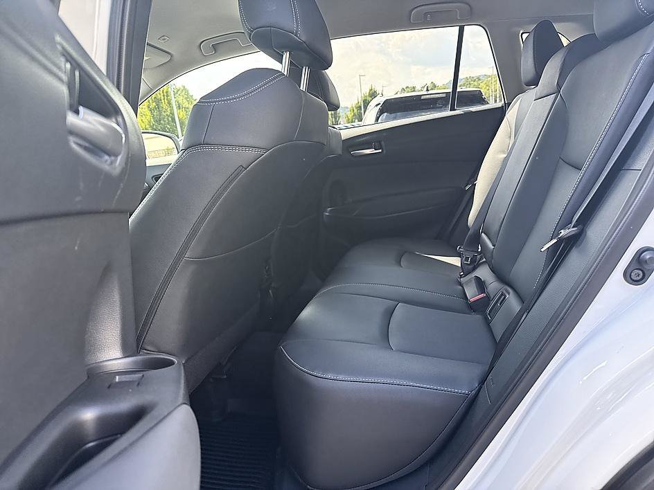 Used 2026 Wind Chill Pearl Toyota XLE image 14