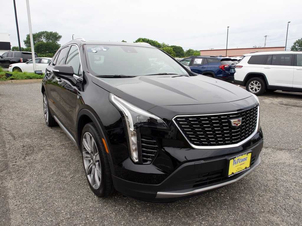 Certified Used 2023 Stellar Black Metallic Cadillac Premium Luxury image 3