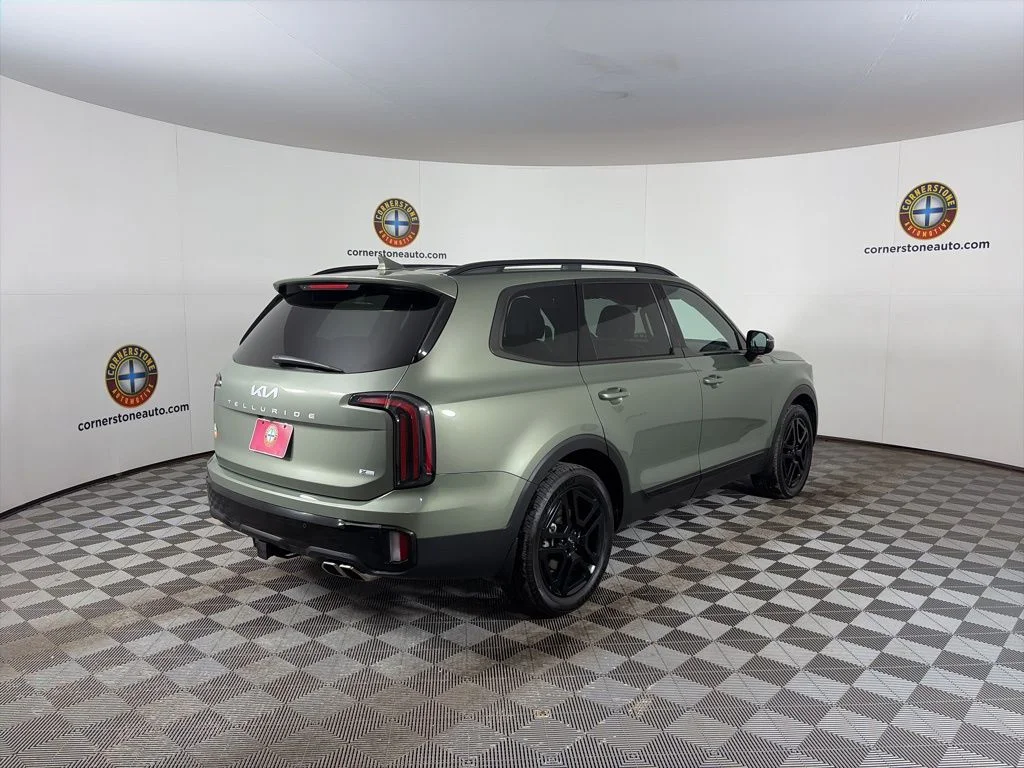Used 2024 Green Kia SX-Prestige X-Line image 21