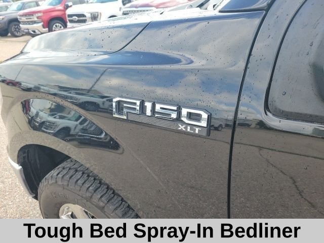 Used 2020 Black Ford XLT image 8