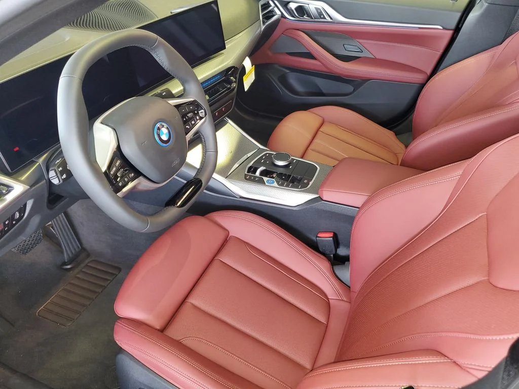 New 2026 Jet Black BMW eDrive40 image 15