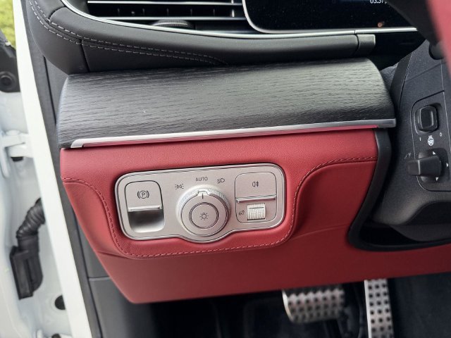 Certified Used 2025 Moonlight White Metallic Mercedes-Benz GLS 63 AMG® image 6