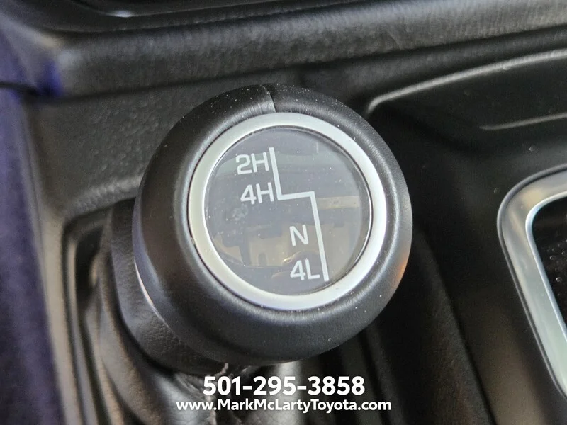 Used 2022 Black Clearcoat JEEP OVERLAND 4X4 image 22