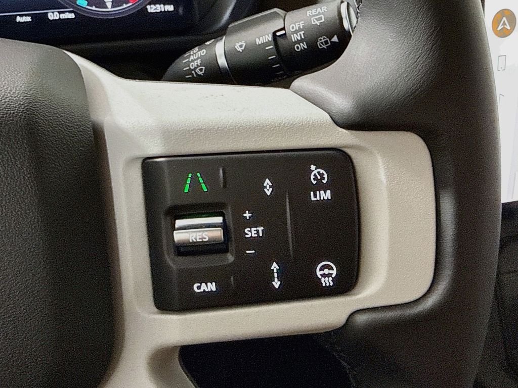 New 2026 Fuji White Land Rover S image 13