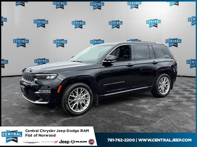 2023 Jeep Grand Cherokee Summit