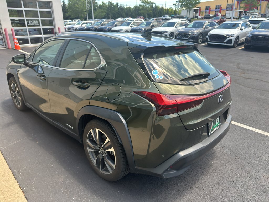 Used 2019 Nori Green Pearl Lexus UX 250h image 4