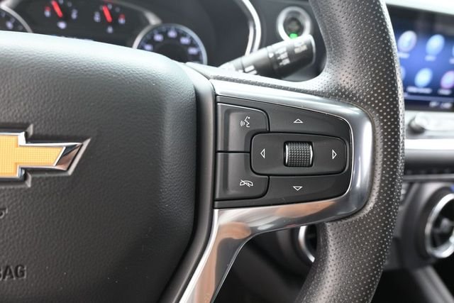 Used 2022 Summit White Chevrolet LT image 15