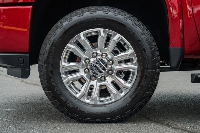 Used 2022 Cayenne Red GMC Denali image 22