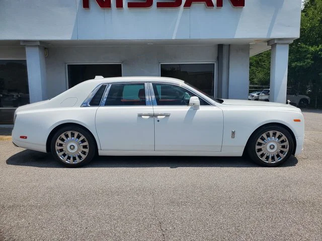 Used 2019 White Rolls-Royce Base image 7