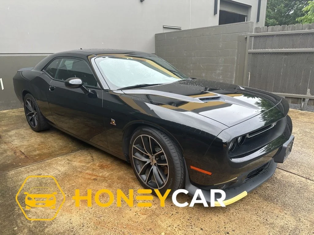 2018 Dodge Challenger Scat Pack's photo