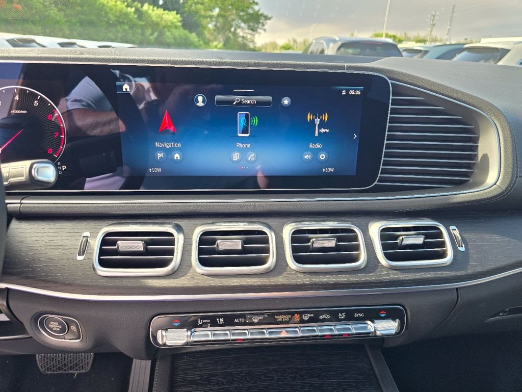 New 2026 Black Mercedes-Benz GLS 450 image 26