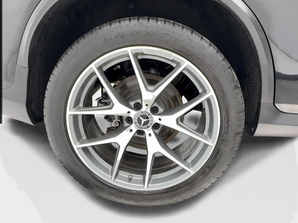 Used 2022 Black Mercedes-Benz GLC 300 image 14