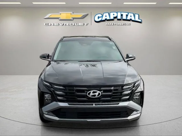 Used 2025 Black Hyundai SEL Convenience image 9