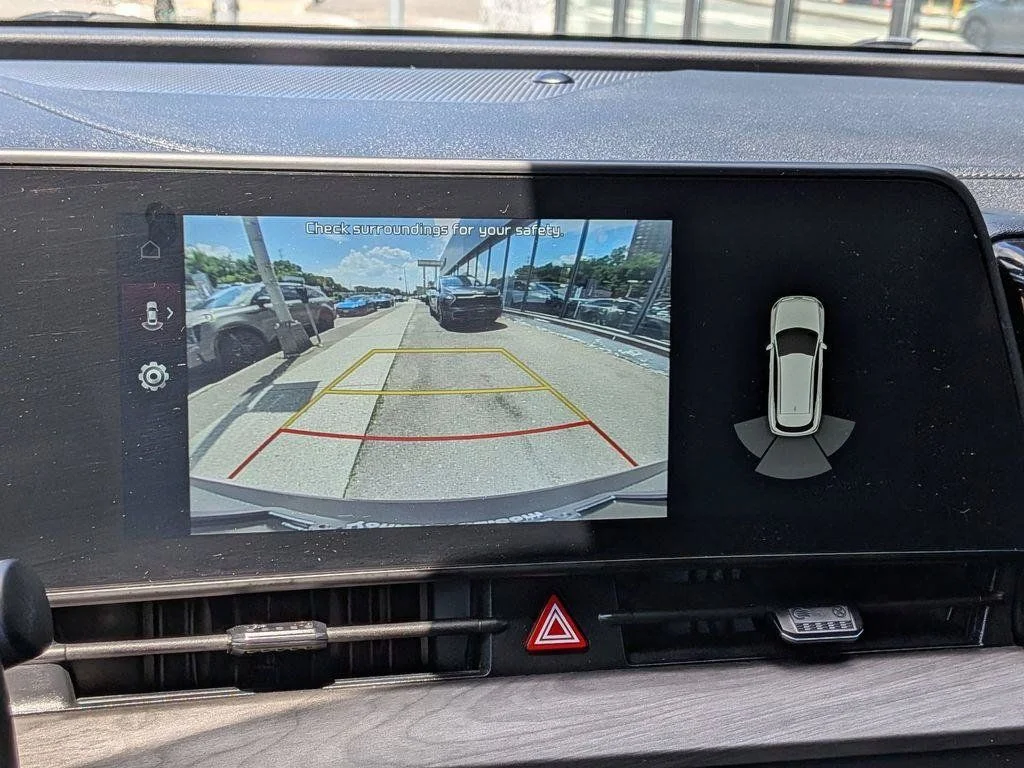 Used 2023 White Kia X-Line image 20