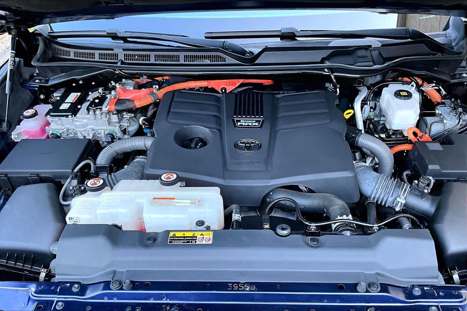 Used 2023 Blueprint Toyota Limited Hybrid image 32