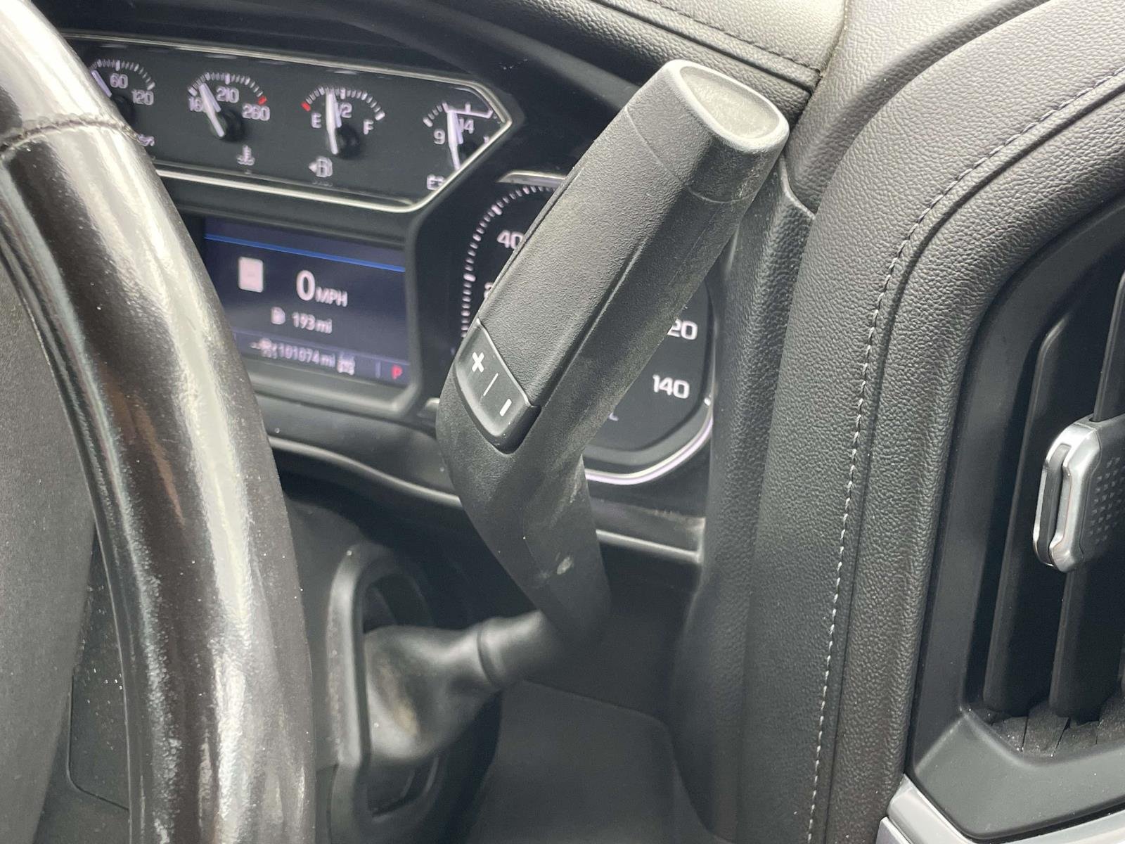 Used 2020 Dark Sky Metallic GMC SLT image 16