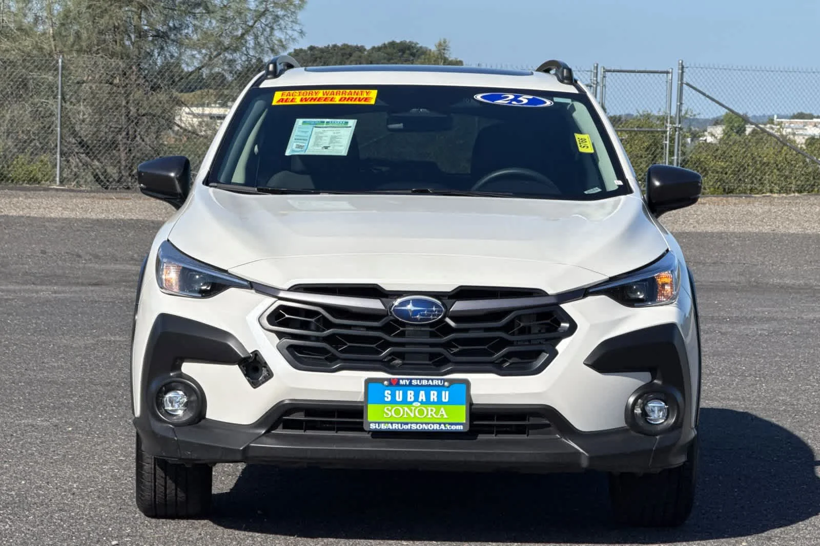 Used 2025 Crystal White Pearl Subaru Premium image 8