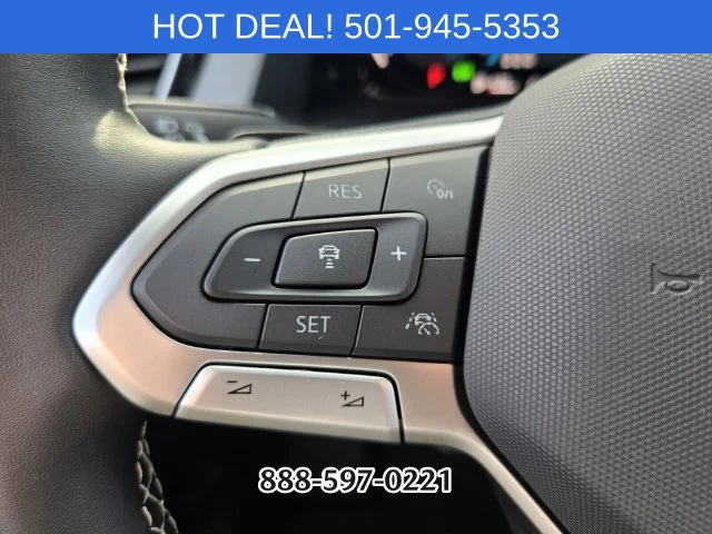 Used 2026 Black Volkswagen SE w/Technology image 27