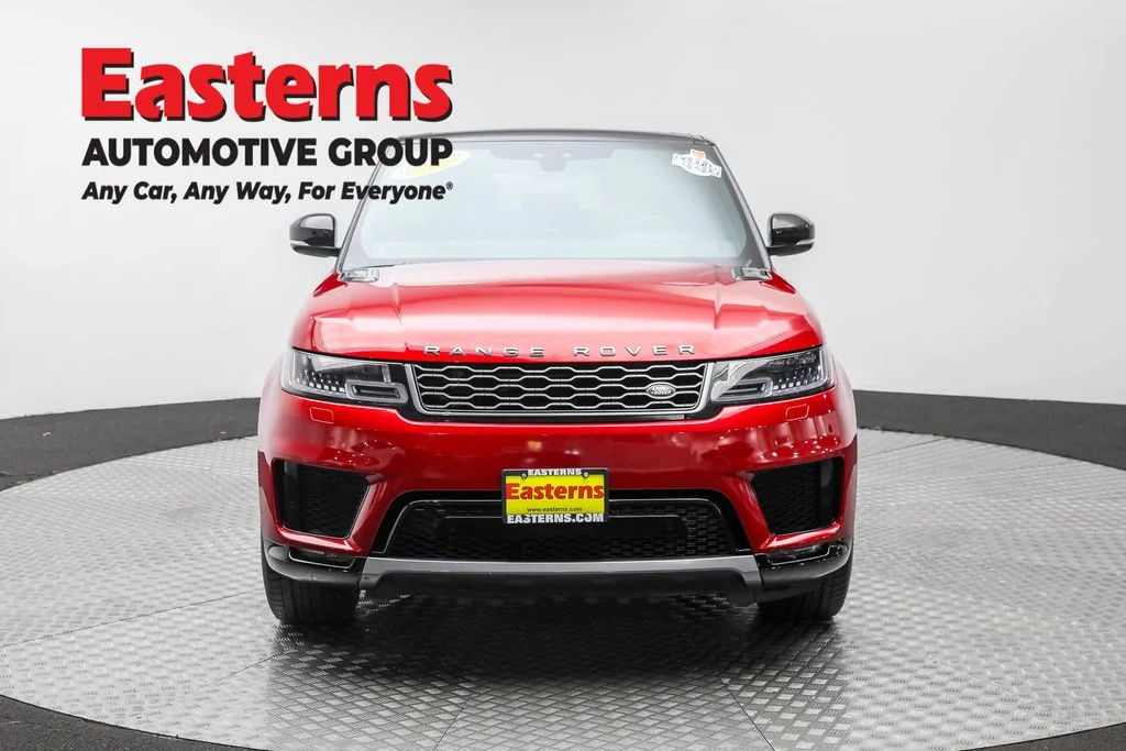 Used 2022 Red Land Rover HSE Silver Edition image 2