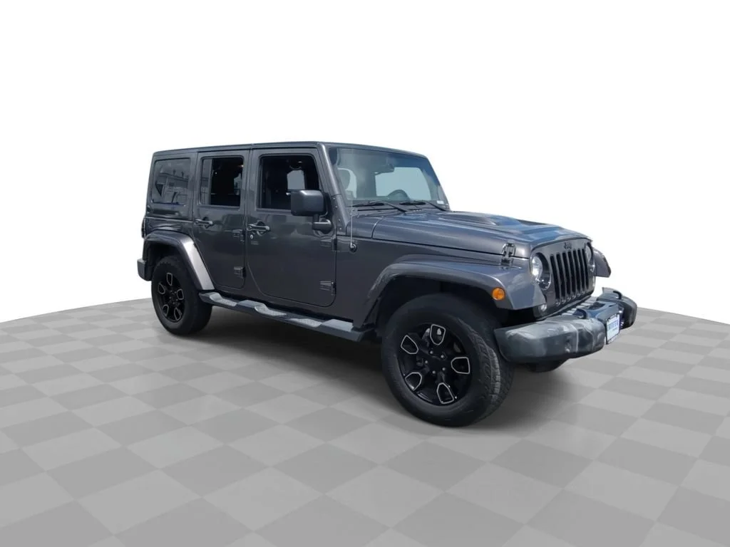Used 2018 Gray Jeep Altitude 4x4 image 9