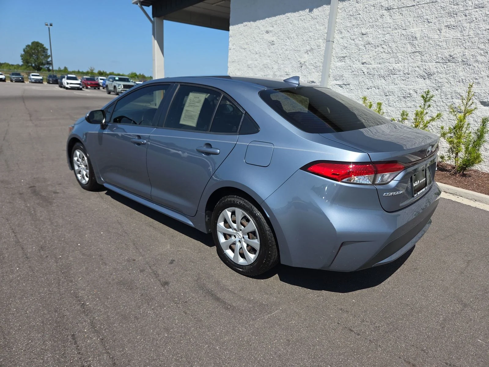 Used 2021 Celestite Toyota LE image 3