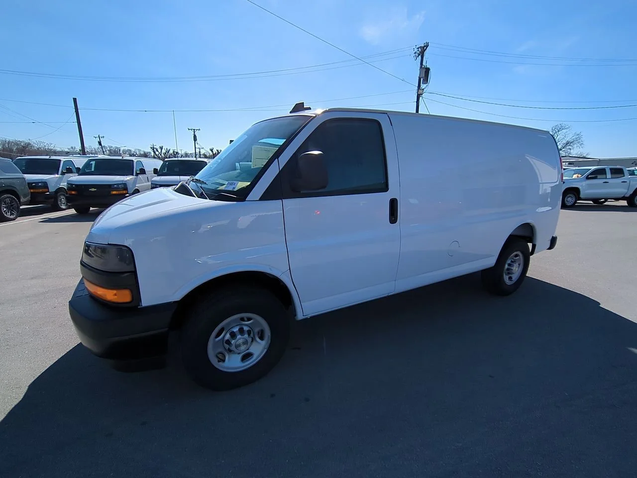 2025 Chevrolet Express 2500 Work Van HD's photo