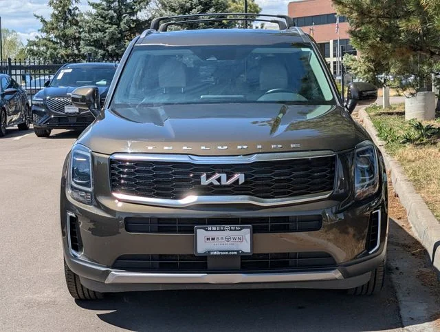 Used 2022 Moss Kia EX image 6