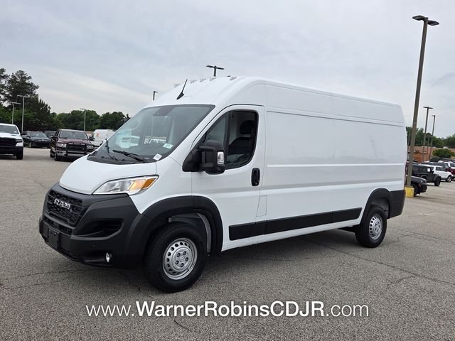 New 2026 Bright White Clear-Coat Exterior Paint RAM High Roof image 3
