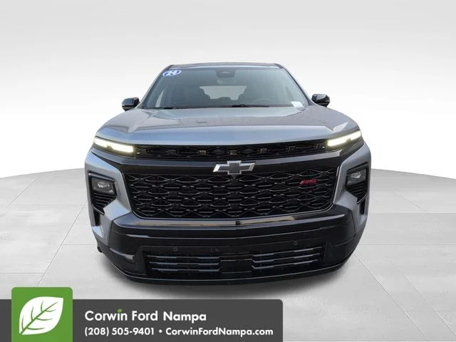 Used 2024 Gray Chevrolet RS image 8