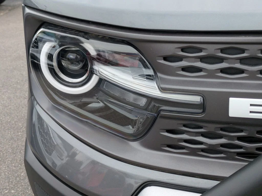 New 2026 Carbonized Gray Metallic Ford Big Bend image 10