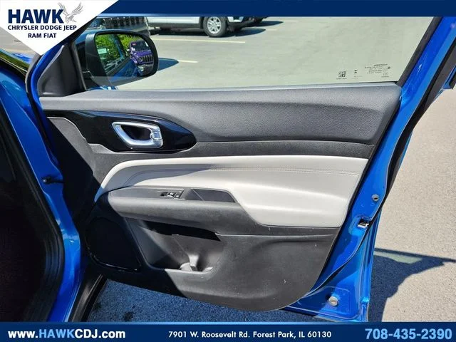 Certified Used 2025 Blue Jeep Limited image 25