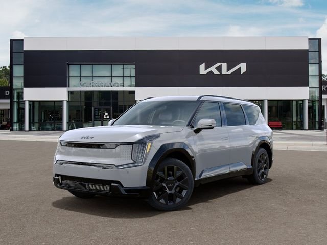 New 2026 Wolf Gray Kia Land AWD image 1