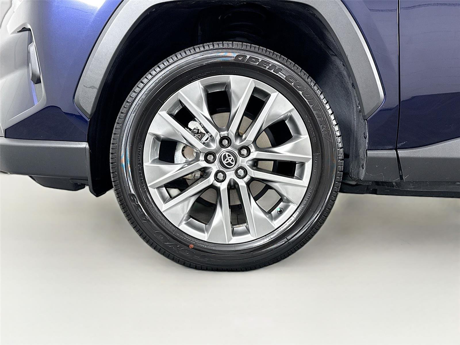 Certified Used 2025 Blueprint Toyota XLE Premium image 45