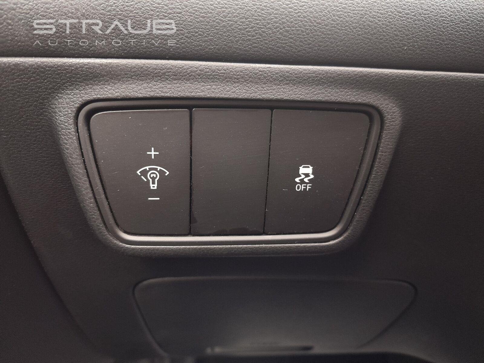 Used 2023 Intense Blue Hyundai SE image 18