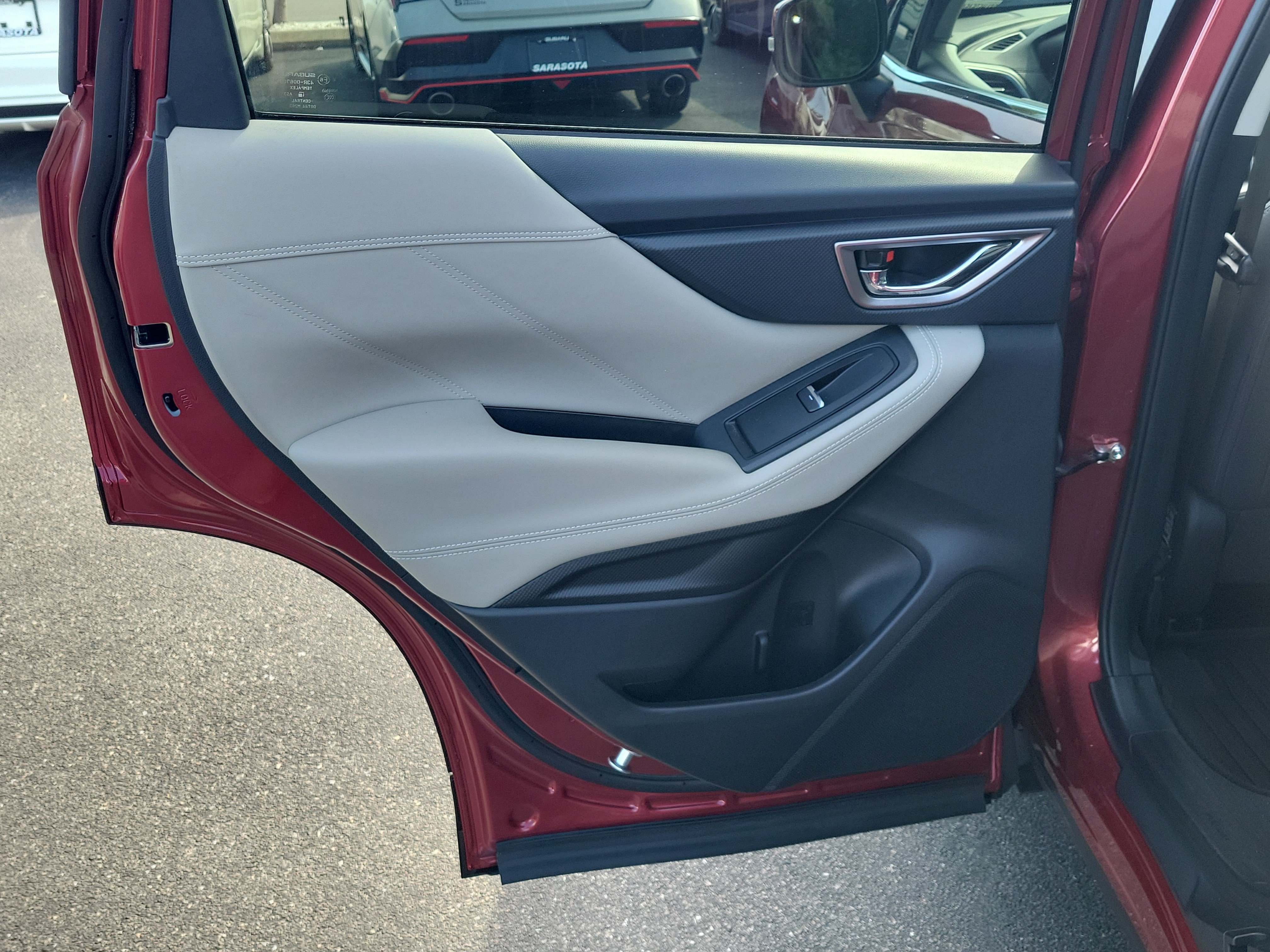Used 2020 Crimson Red Pearl Subaru Limited image 12