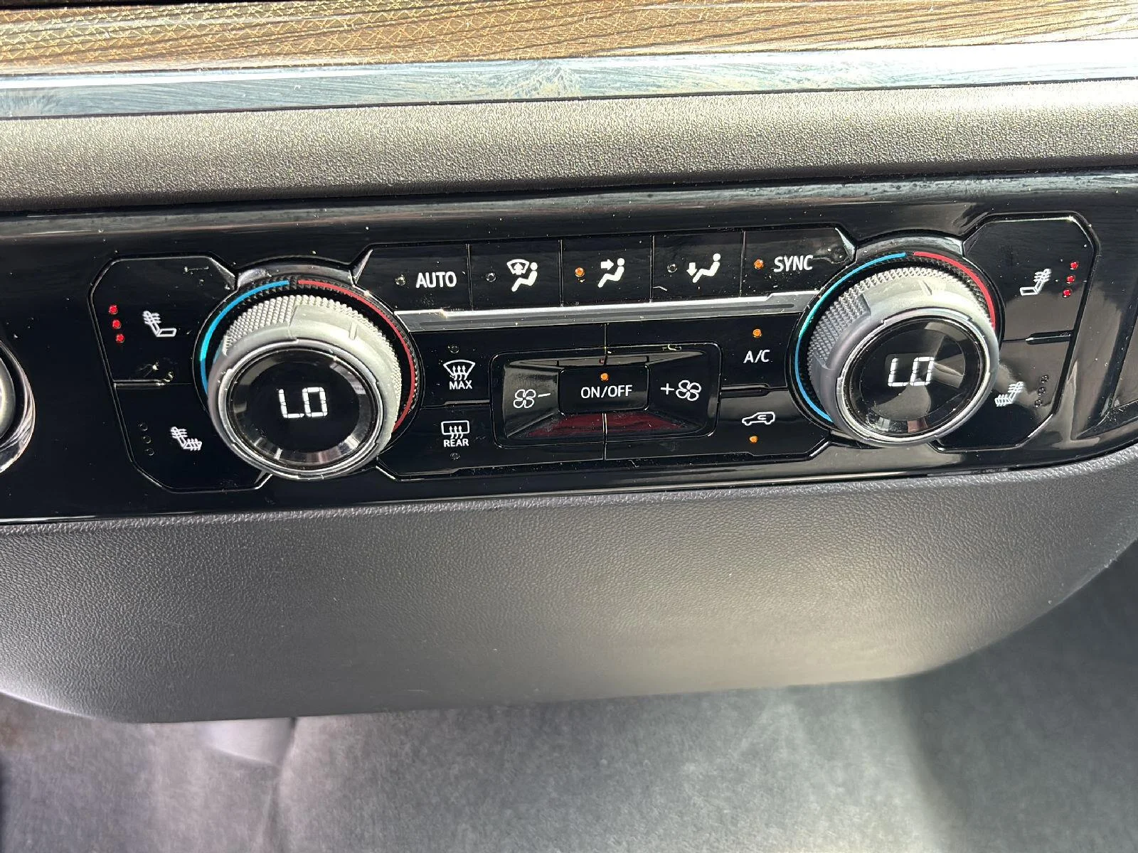 Used 2024 Black Chevrolet LT image 20