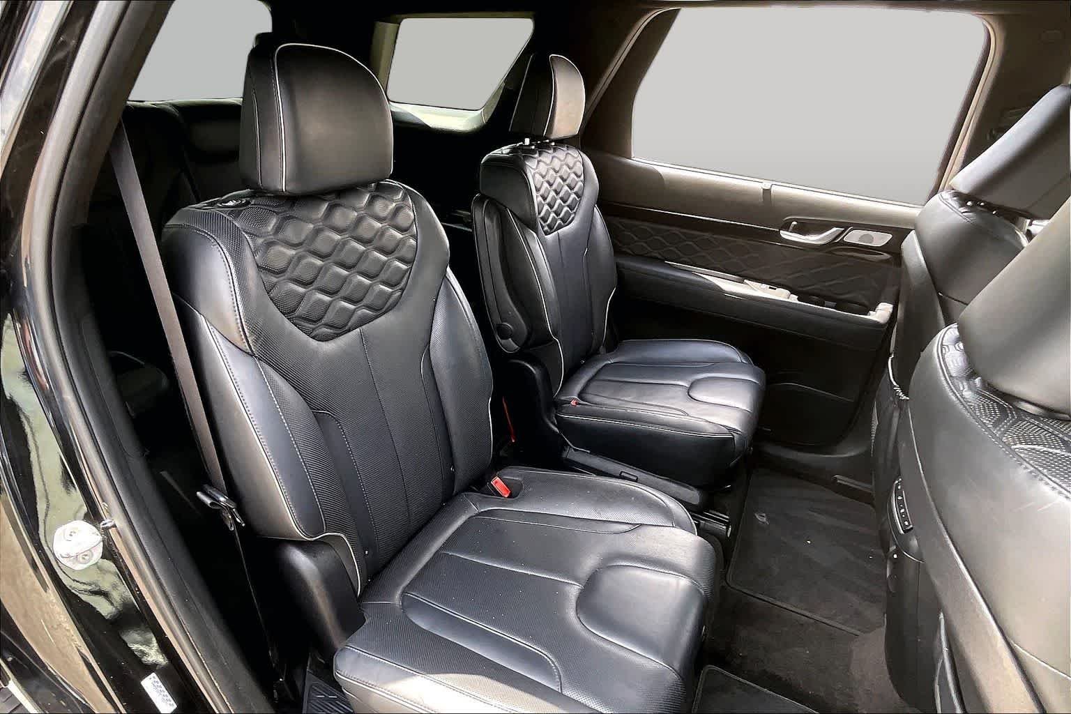Used 2020 Becketts Black Hyundai Limited image 19