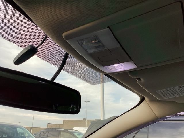 Used 2014  Ford SEL image 31