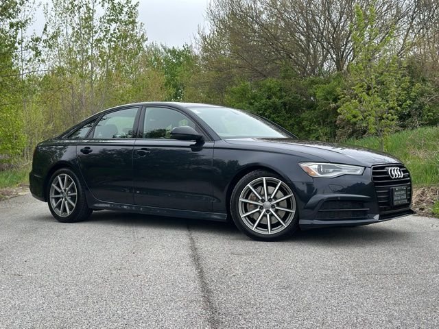 Used 2018 Moonlight Blue Audi 2.0T Premium image 4
