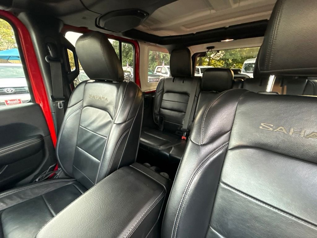 Used 2018 Red Jeep Unlimited Sahara image 17