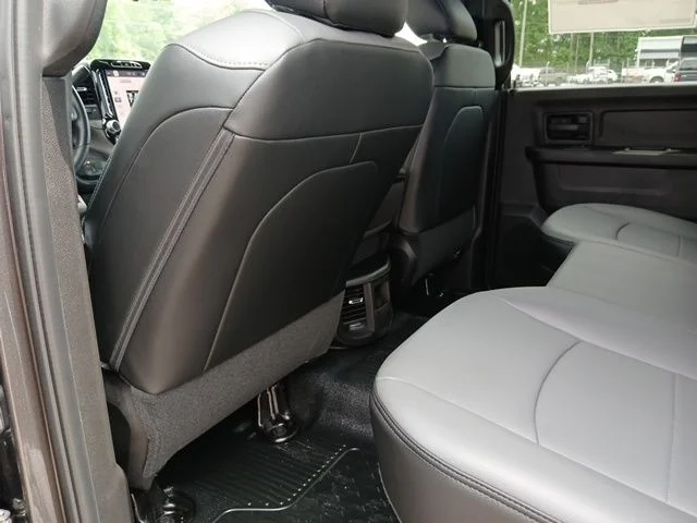 New 2026 Granite Crystal Metallic Clearcoat RAM Tradesman image 12