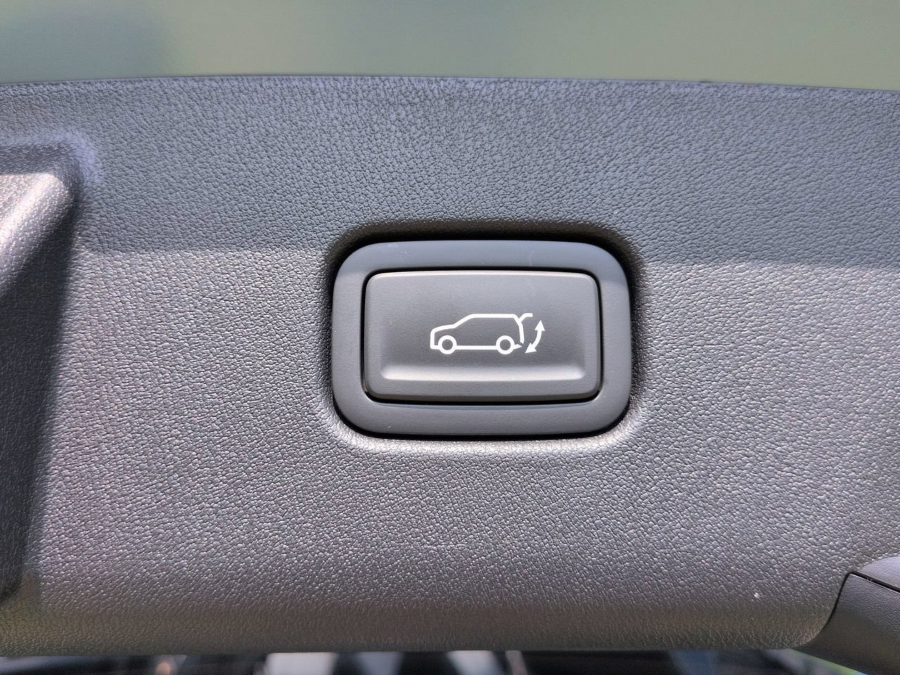 New 2027 Iceberg Green Kia EX image 15