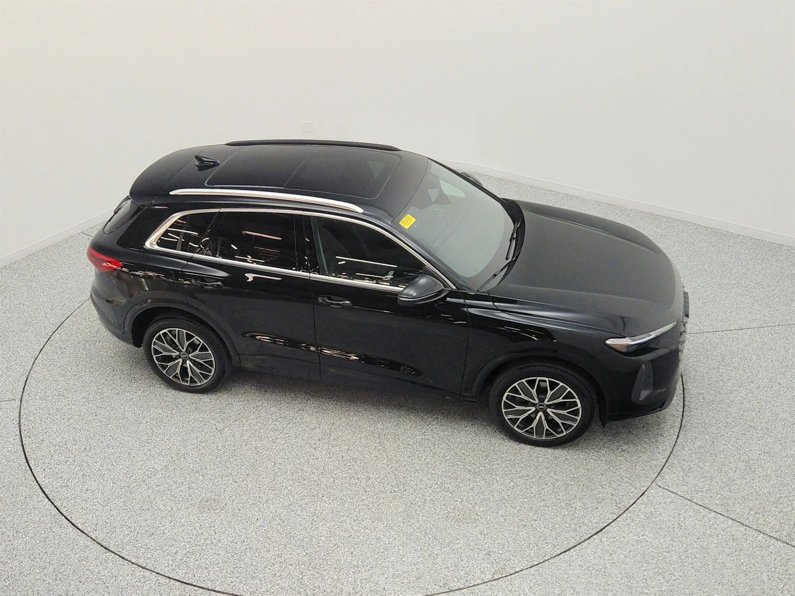 Used 2025 Mythos Black Metallic Audi Premium Plus 2.0 TFSI quattro image 25