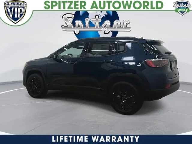 New 2026 Fathom Blue Pearl-Coat Exterior Paint Jeep Altitude image 13